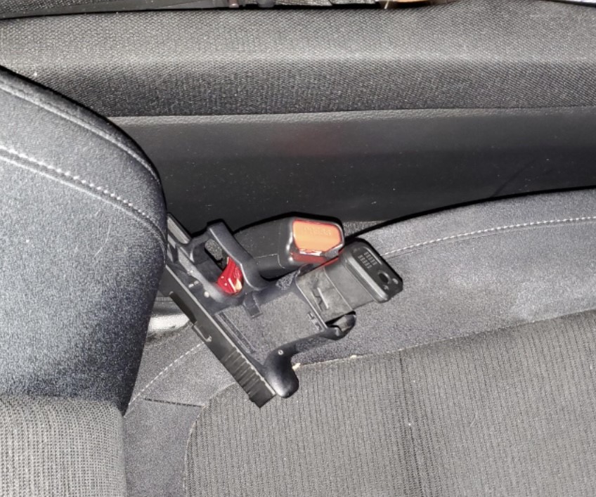 Carjacking gun photo