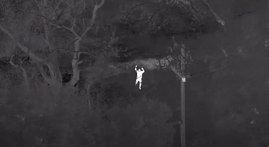 Burlgary Suspects Air 3 Surveillance Still compressed