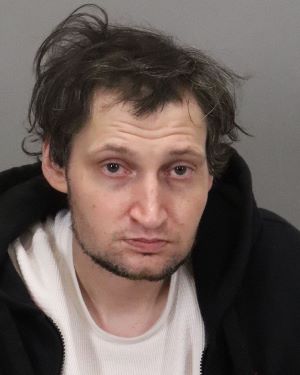 Suspect Dustin Mohl 04291985