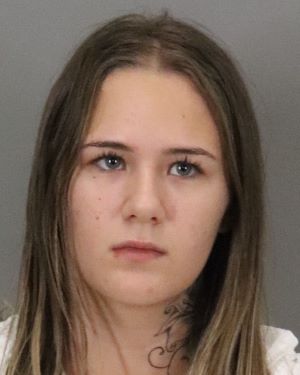 Suspect Amelia Sistrunk 18 YO