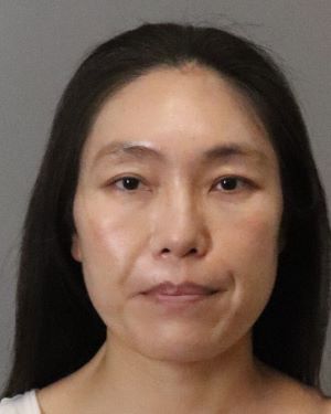 Yanqiong Xiong 39YO